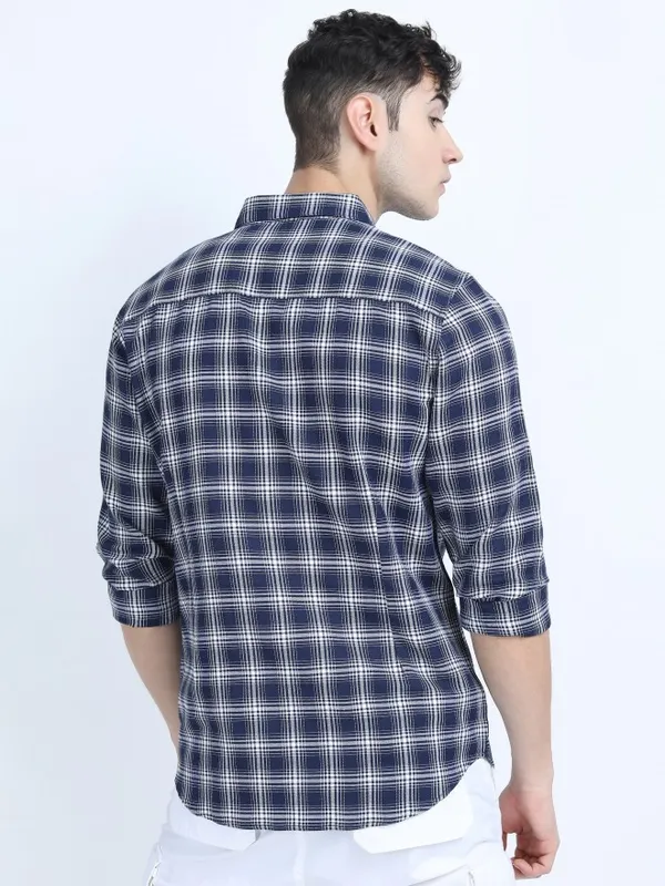  Ketch Men White Checked Slim Fit Casual Shirts
