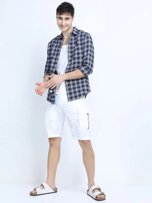  Ketch Men White Checked Slim Fit Casual Shirts