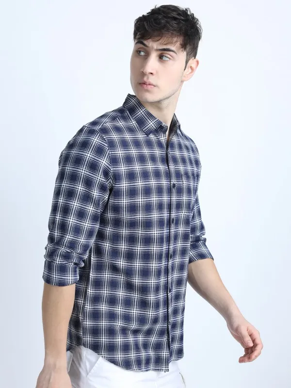  Ketch Men White Checked Slim Fit Casual Shirts