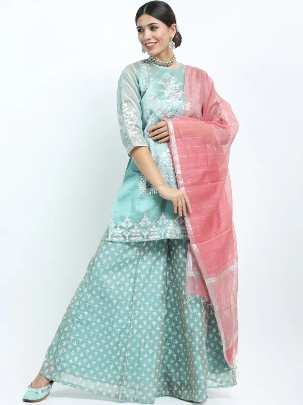  Vishudh Women Green Printed Kurta Sets