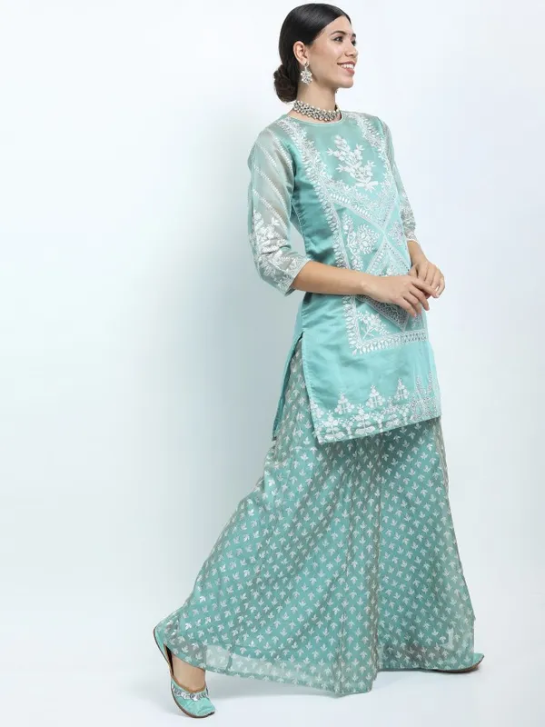  Vishudh Women Green Printed Kurta Sets