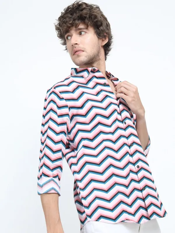 Highlander Mens Pink Slim Fit Printed Casual Shirt