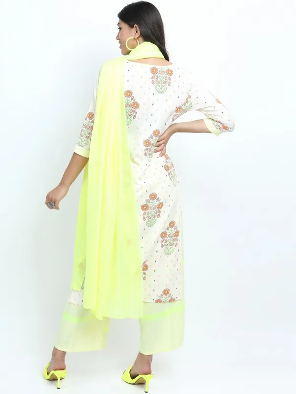 Women Kurta with Palazzo & Dupatta