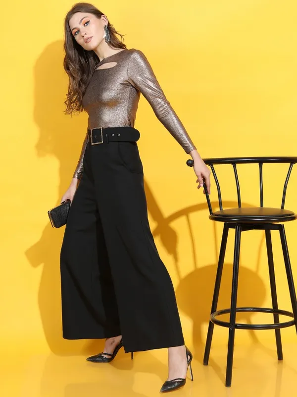 Solid Fitted Top