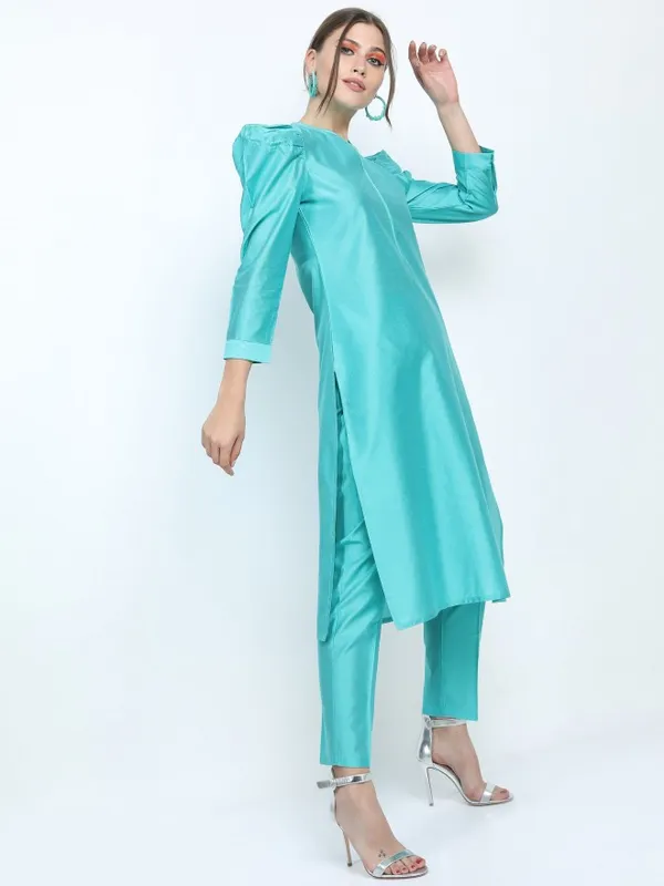  Vishudh Women Turquoise Printed Kurta Sets