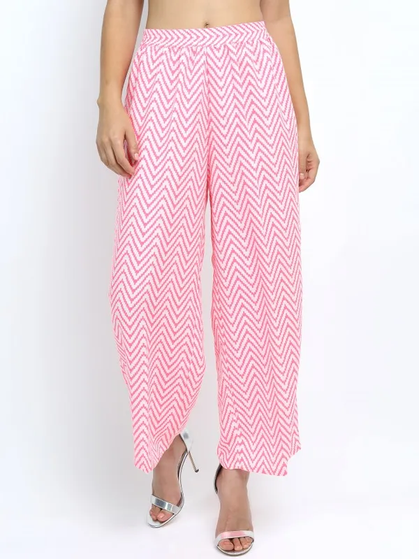  Vishudh Women Off White Printed Kurta Sets