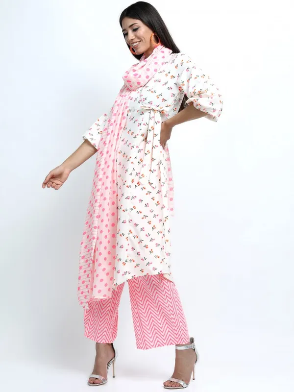  Vishudh Women Off White Printed Kurta Sets