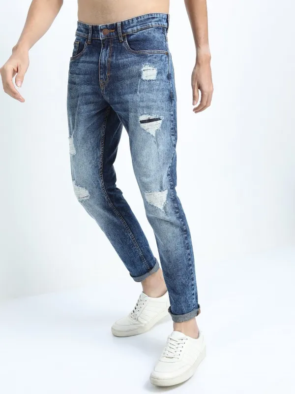 Men Tapered Fit Jeans