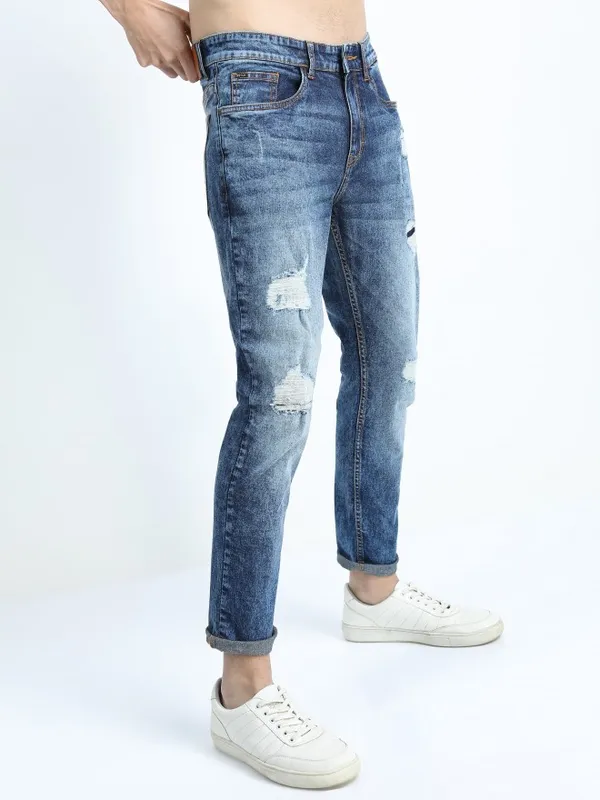 Men Tapered Fit Jeans