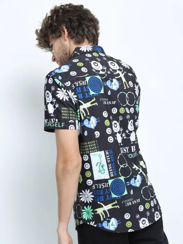  Locomotive Men Black Printed Slim Fit Casual Shirts