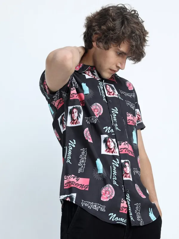 Men Slim Fit Casual Shirt