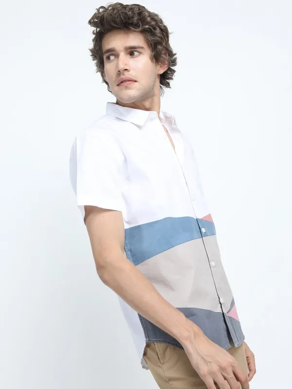  Highlander Men White Colourblocked Slim Fit Casual Shirts