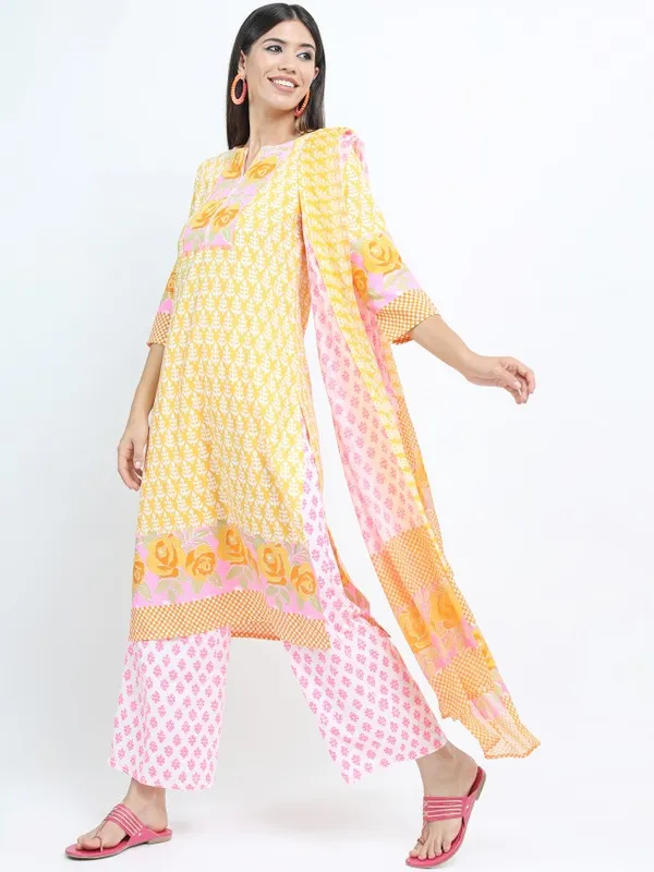 Vishudh Women Mustard Printed Kurta Sets