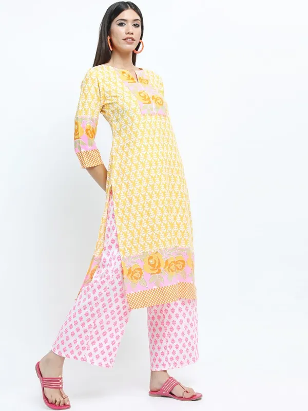  Vishudh Women Mustard Printed Kurta Sets
