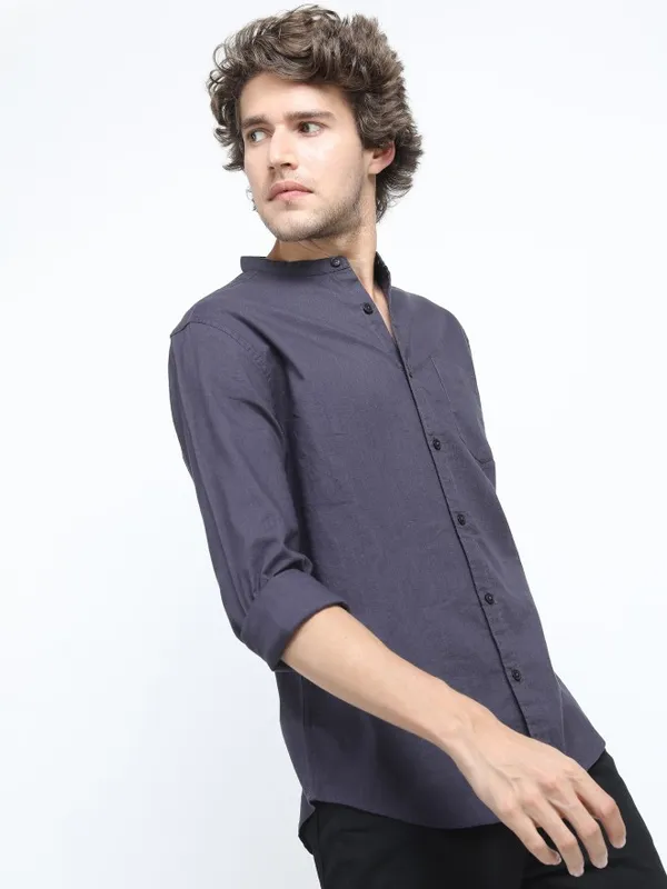  Ketch Men Grey Solid Slim Fit Casual Shirts