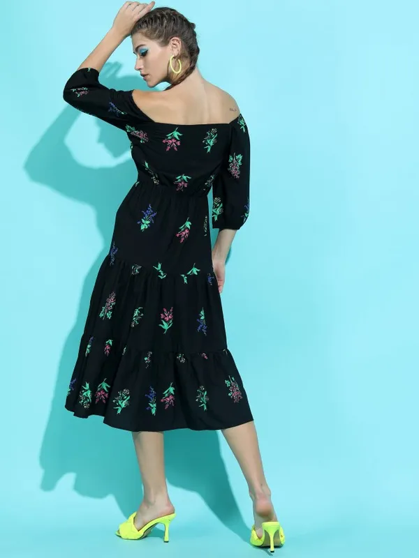 Tokyo Talkies Women Black Solid A-Line Dresses
