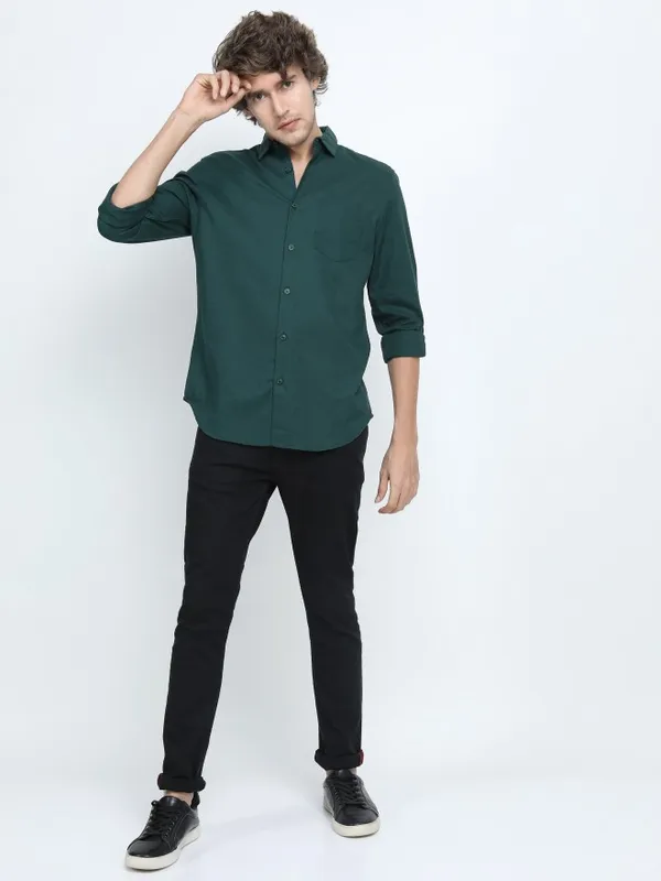  Ketch Men Green Solid Slim Fit Casual Shirts