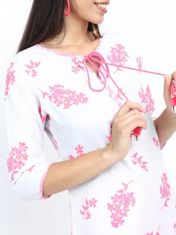  Vishudh Women Grey Printed Kurta Sets