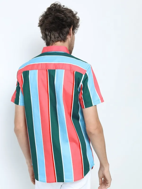  Highlander Men Pink Striped Slim Fit Casual Shirts