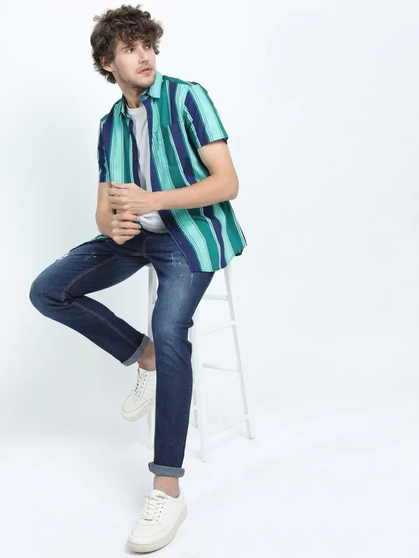 Men Slim Fit Casual Shirt