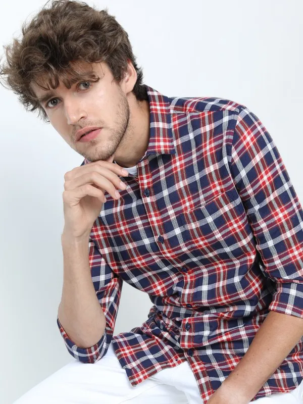  Ketch Men Navy Blue Checked Slim Fit Casual Shirts