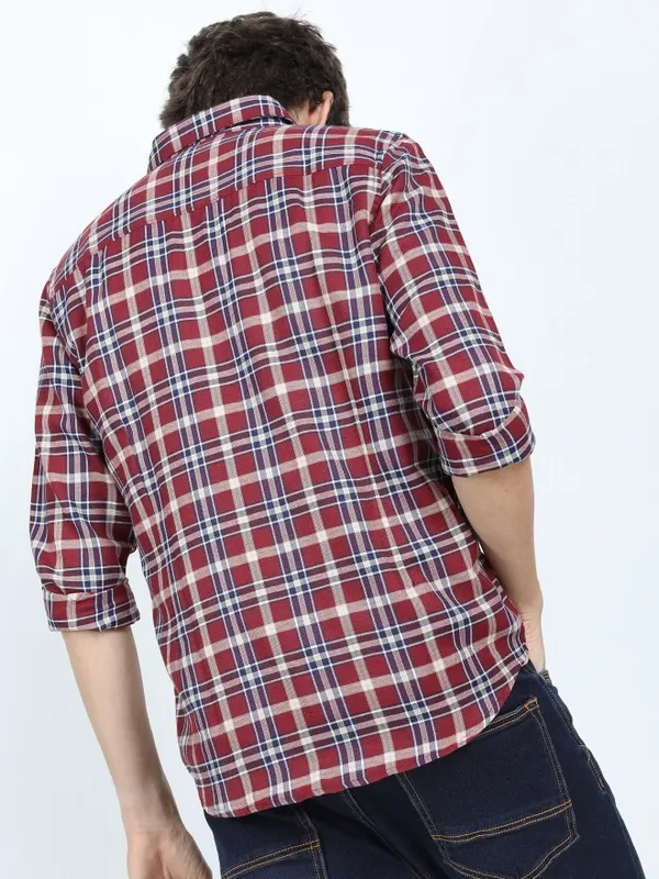  Ketch Men Maroon Checked Slim Fit Casual Shirts