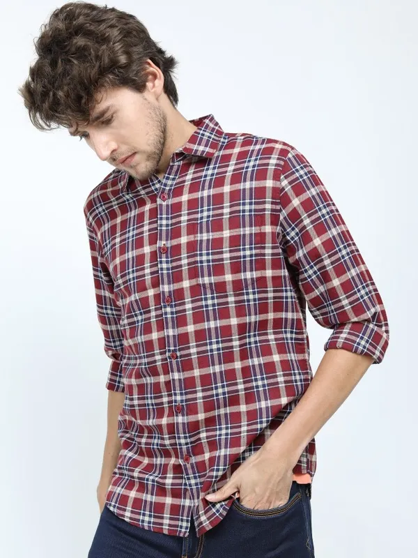  Ketch Men Maroon Checked Slim Fit Casual Shirts