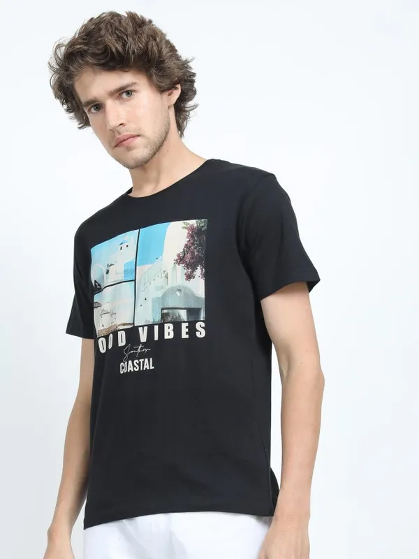  Highlander Men Black Printed Round Neck T-Shirts