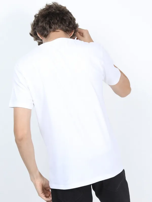 Men Printed Round Neck T-shirt
