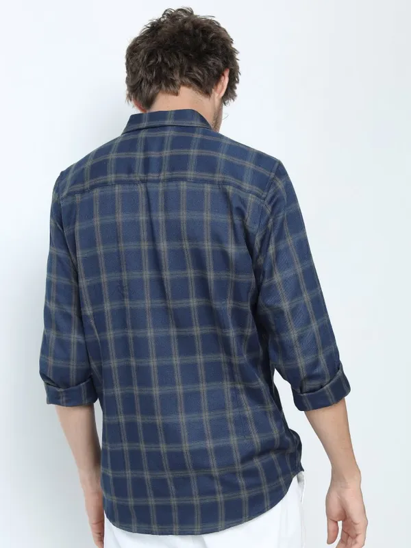  Ketch Men Navy Blue Checked Slim Fit Casual Shirts