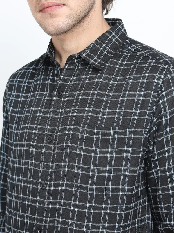  Ketch Men Black Checked Slim Fit Casual Shirts