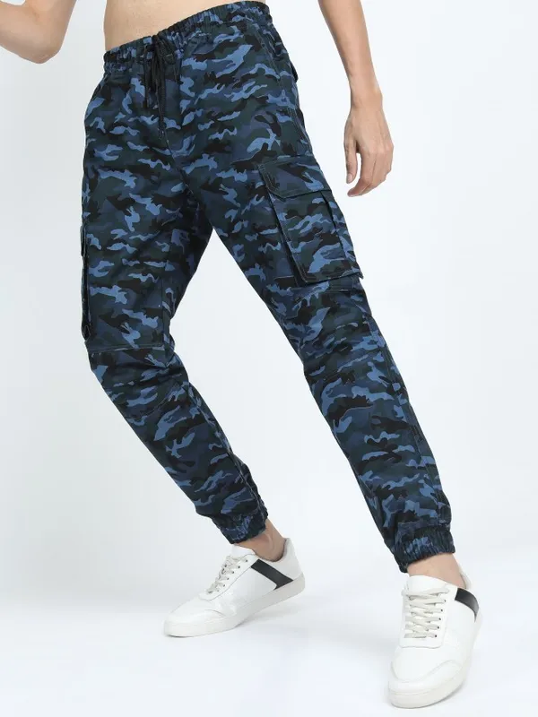 Men Regular Fit Trousers