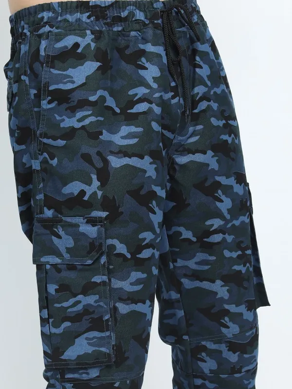 Men Regular Fit Trousers