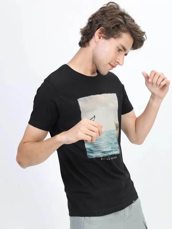  Highlander Men Black Printed Round Neck T-Shirts