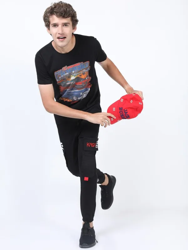 Men Printed Round Neck T-shirt