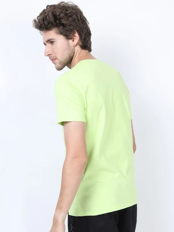 Men Printed Round Neck T-shirt