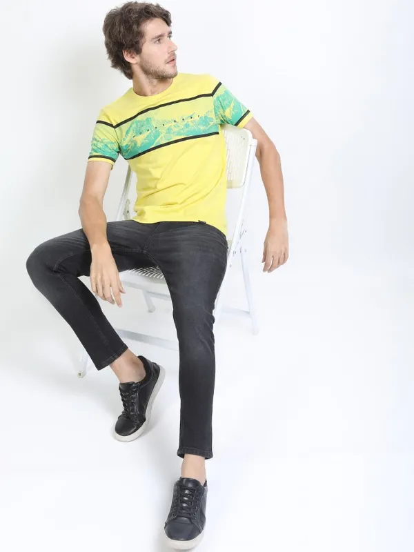  Highlander Men Green Printed Round Neck T-Shirts