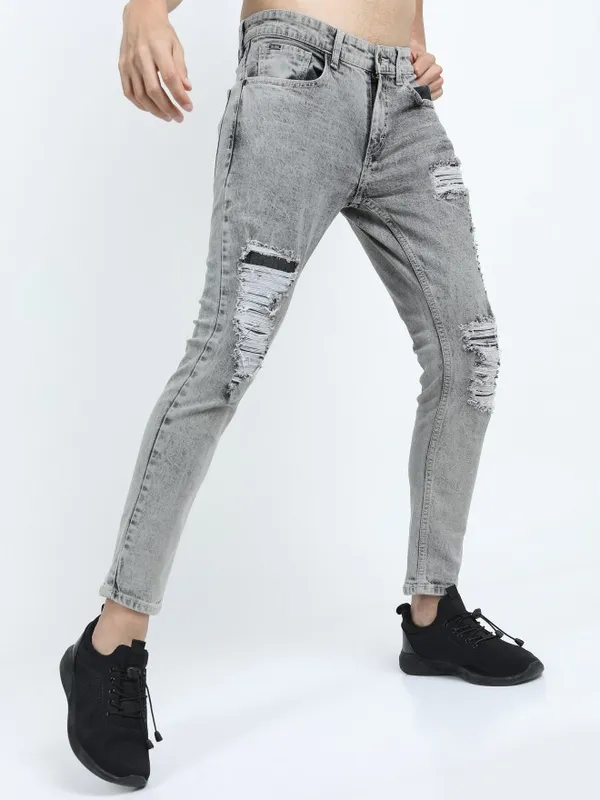  Highlander Men Grey Tapered Fit Highly Distressed Jeans