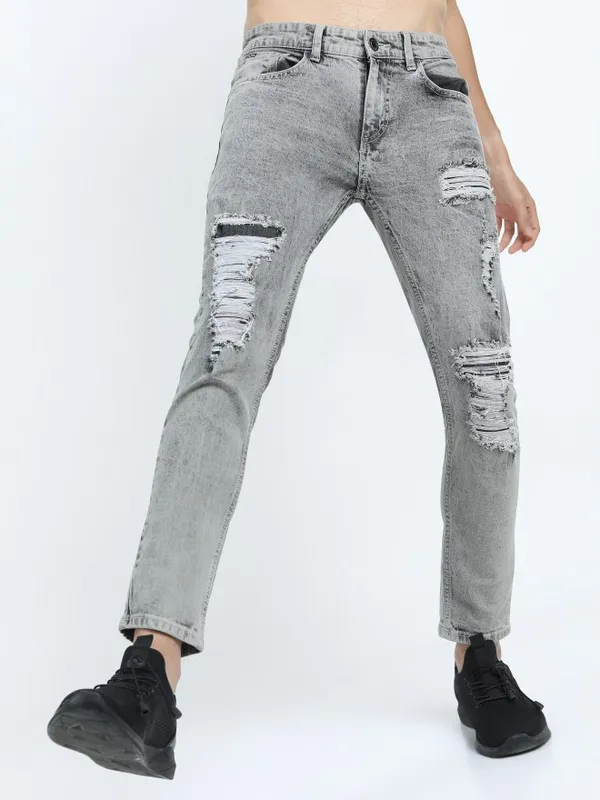  Highlander Men Grey Tapered Fit Highly Distressed Jeans