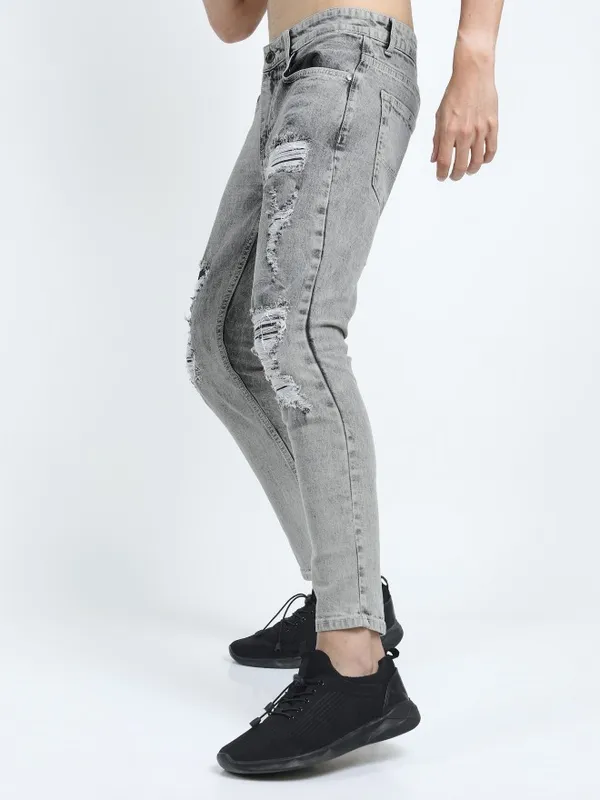  Highlander Men Grey Tapered Fit Highly Distressed Jeans