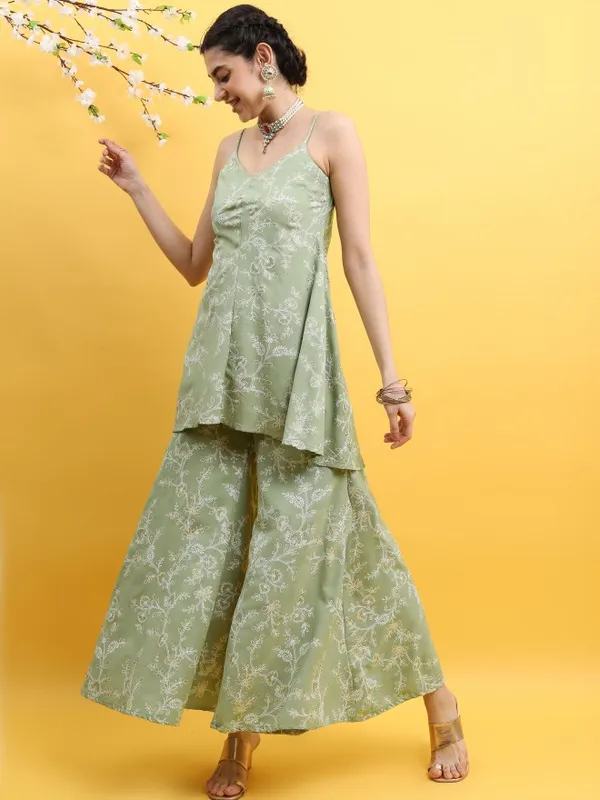  Vishudh Women Green Printed Kurta Sets