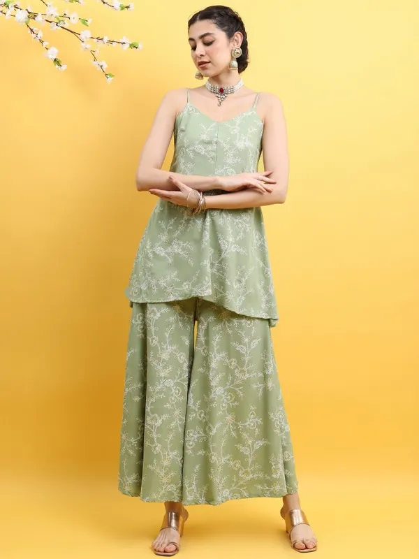  Vishudh Women Green Printed Kurta Sets