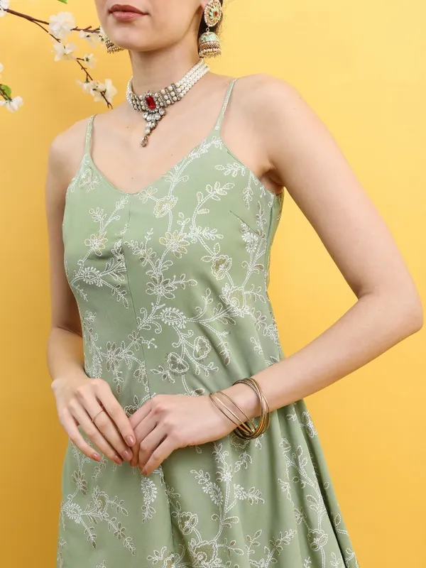 Vishudh Women Green Printed Kurta Sets