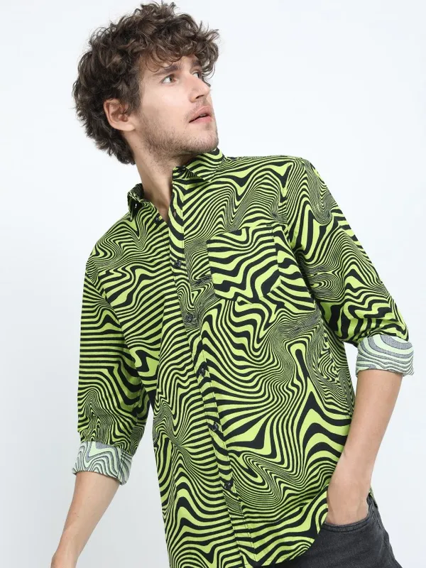  Highlander Men Black Printed Slim Fit Casual Shirts