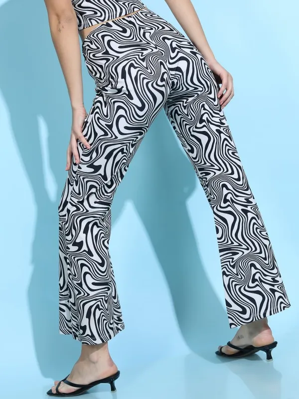  Tokyo Talkies Women Grey Printed Flared Casual Trousers