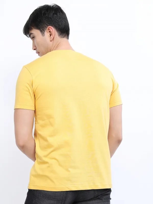 Men Printed Round Neck T-shirt