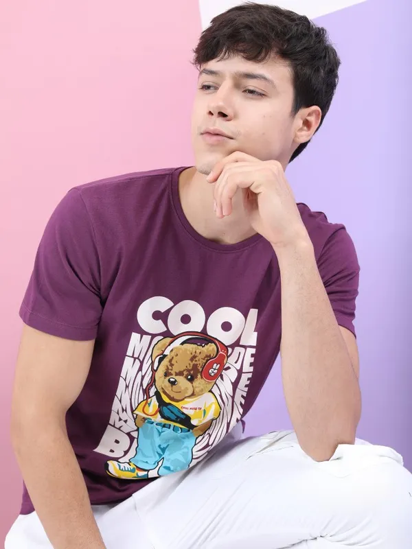  Highlander Men Purple Printed Round Neck T-Shirts