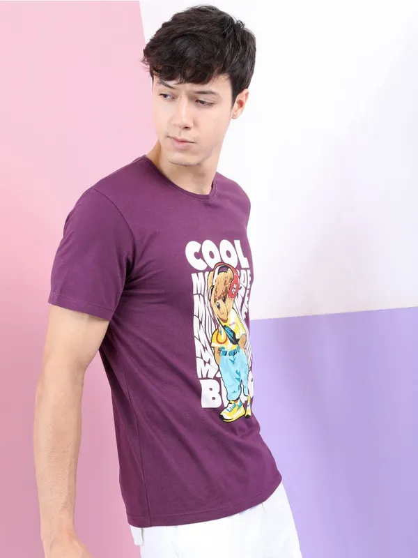  Highlander Men Purple Printed Round Neck T-Shirts