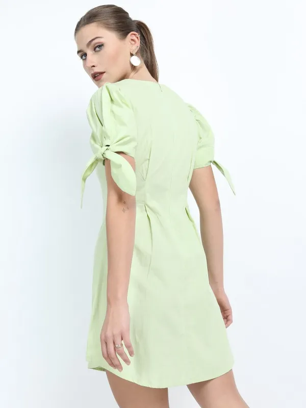  Tokyo Talkies Women Green Solid Fit And Flare Dresses