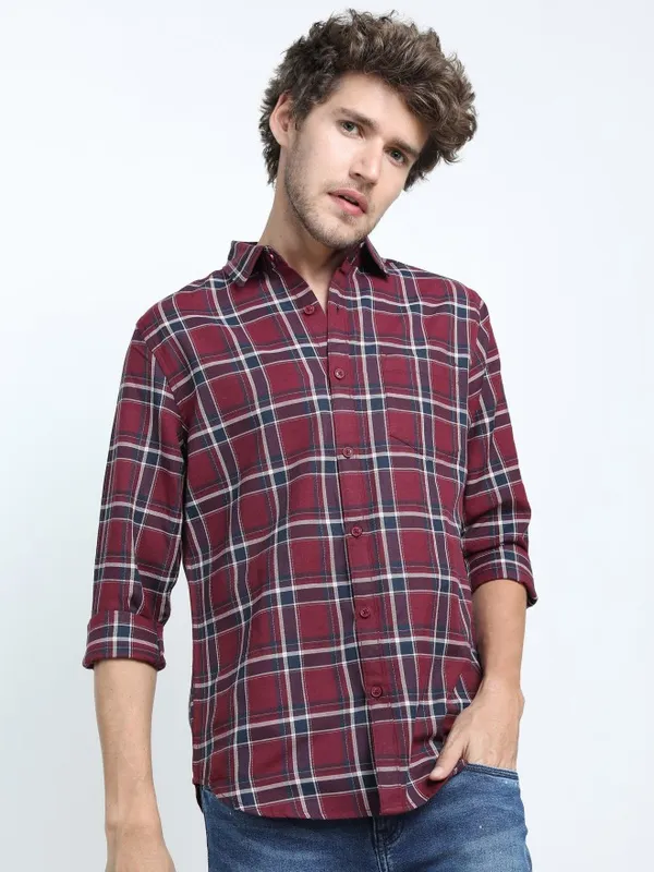  Ketch Men Red Checked Slim Fit Casual Shirts